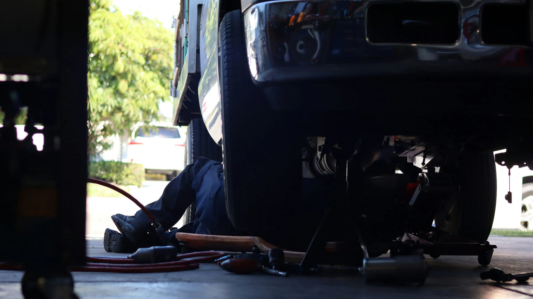 Mécanicien mobile vs garage traditionnel : quoi choisir ?
